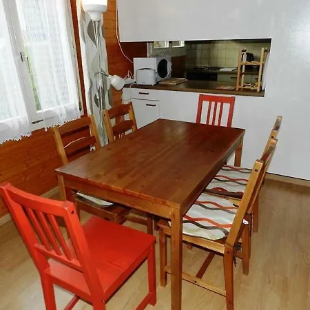 Hubeli - Bond Apartmán *